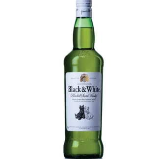 Black & White Whisky 750ml - A Blend of Tradition and Flavor